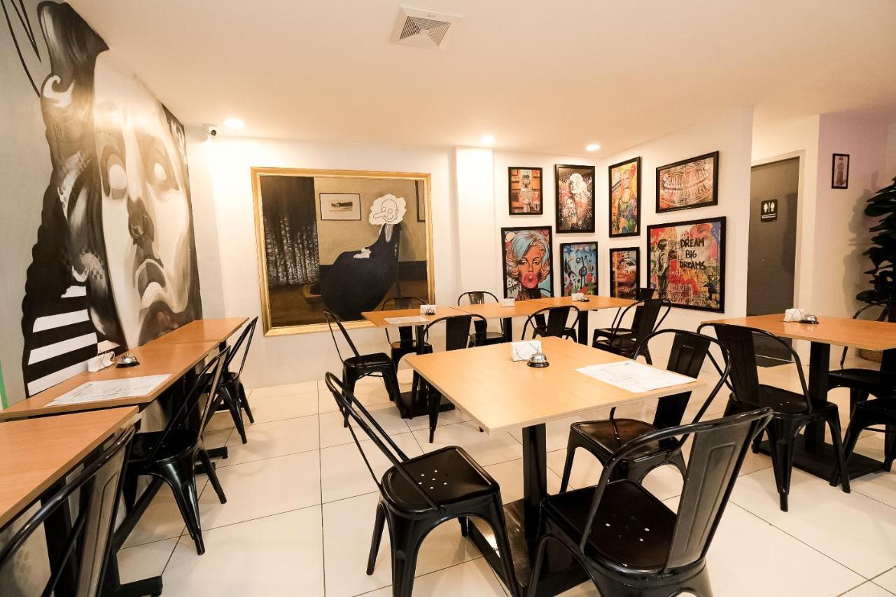 Cabanatuan City Rosey Hotel מראה חיצוני תמונה