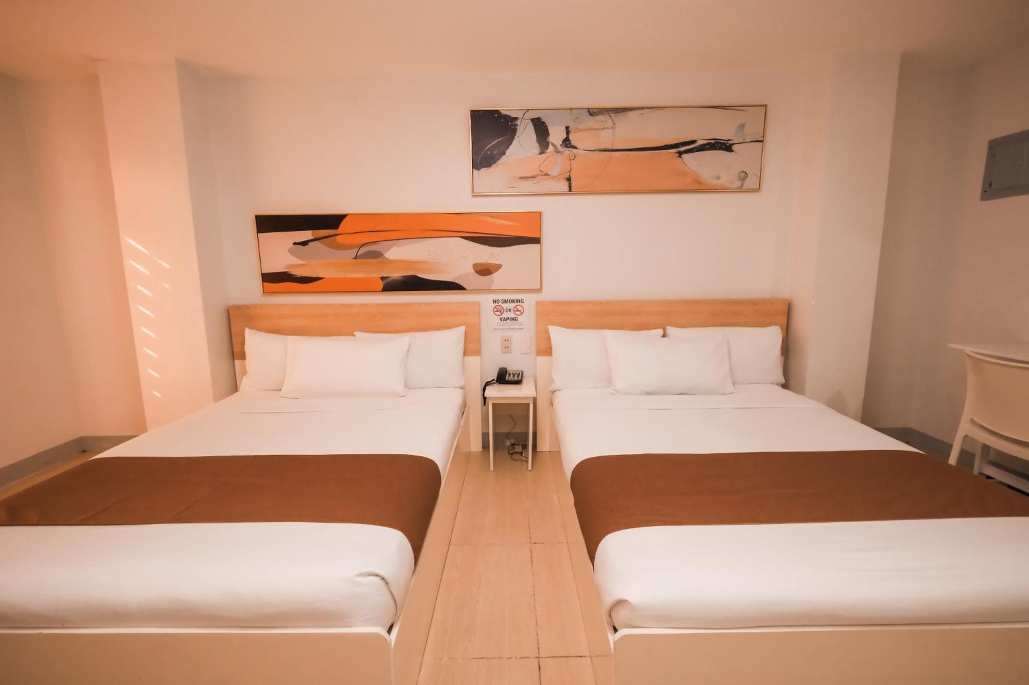 Cabanatuan City Rosey Hotel מראה חיצוני תמונה